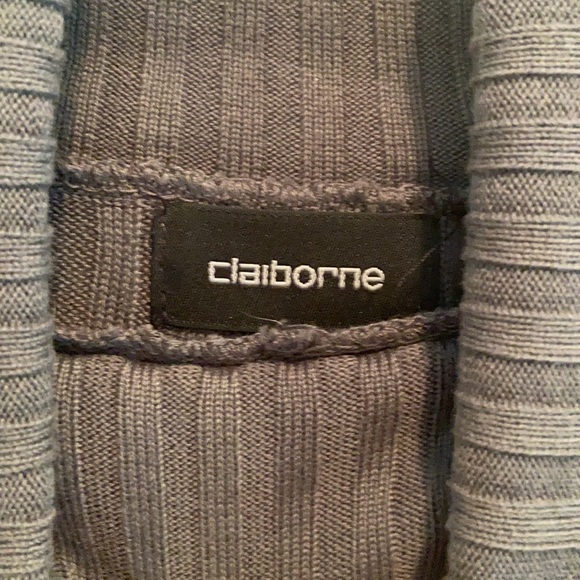 Claiborne Men’s Turleneck - Picture 2 of 5